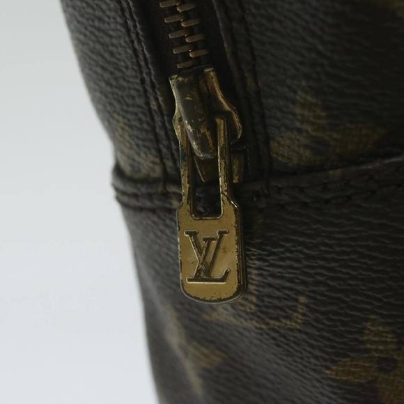 LOUIS VUITTON Poche Toilette Clutch Bag - Picture 13 of 16